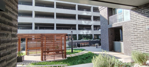 Продам трехкомнатную (3-комн.) квартиру, Пархоменко ул, 53к1, Новороссийск г