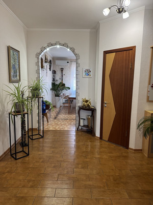 Продам трехкомнатную (3-комн.) квартиру, Имени Адмирала Серебрякова наб, 61А, Новороссийск г