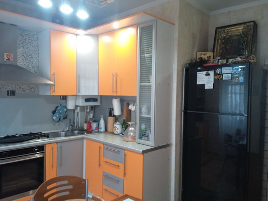 Продам трехкомнатную (3-комн.) квартиру, Имени Адмирала Серебрякова наб, 61А, Новороссийск г