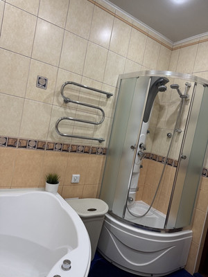 Продам трехкомнатную (3-комн.) квартиру, Имени Адмирала Серебрякова наб, 61А, Новороссийск г