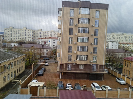 Продам трехкомнатную (3-комн.) квартиру, Имени Адмирала Серебрякова наб, 61А, Новороссийск г