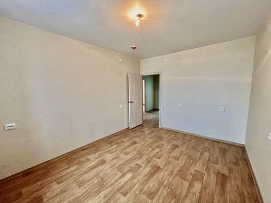 Продам двухкомнатную (2-комн.) квартиру, Сокольская ул, 10б, Пермь г