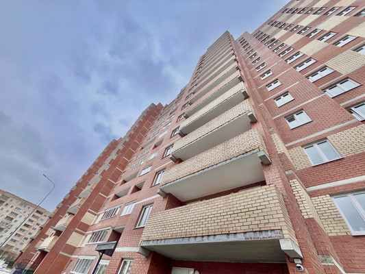 Продам двухкомнатную (2-комн.) квартиру, Сокольская ул, 10б, Пермь г