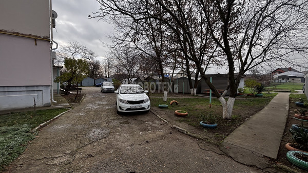 Сдам трехкомнатную (3-комн.) квартиру, Вишневая ул, 3, Крымск г