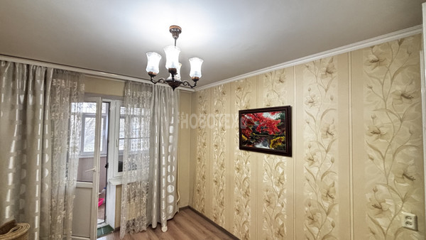 Сдам трехкомнатную (3-комн.) квартиру, Вишневая ул, 3, Крымск г