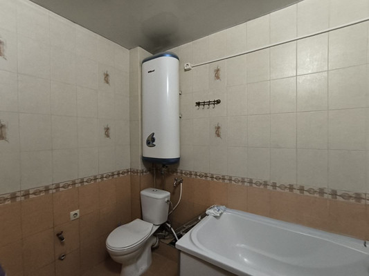 Продам однокомнатную (1-комн.) квартиру, И.Г.Лексина ул, 44, Симферополь г