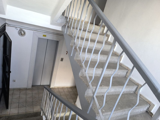 Продам однокомнатную (1-комн.) квартиру, И.Г.Лексина ул, 44, Симферополь г