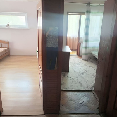 Продам трехкомнатную (3-комн.) квартиру, Пирогова (Центральный р-н) ул, 6/3, Сочи г