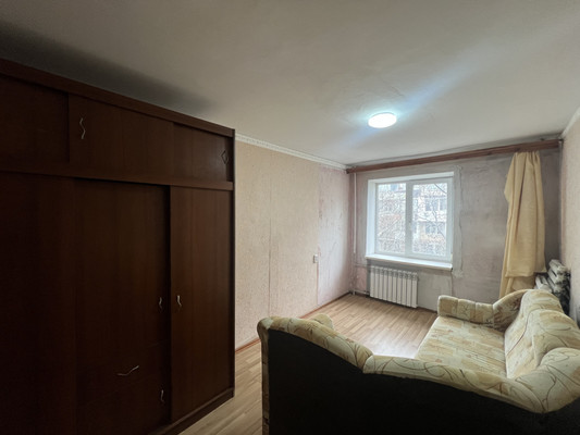 Продам трехкомнатную (3-комн.) квартиру, им. Матэ Залки ул, 21, Симферополь г