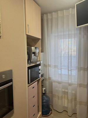 Продам однокомнатную (1-комн.) квартиру, Артиллерийская ул, 58, Ишим г