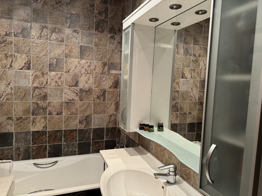 Продам трехкомнатную (3-комн.) квартиру, Владимира Невского ул, 48, Воронеж г