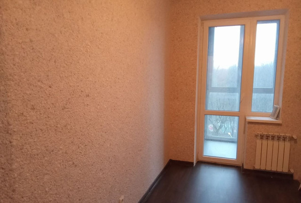 Продам однокомнатную (1-комн.) квартиру, Суздальская ул, 20к2, Калининград г