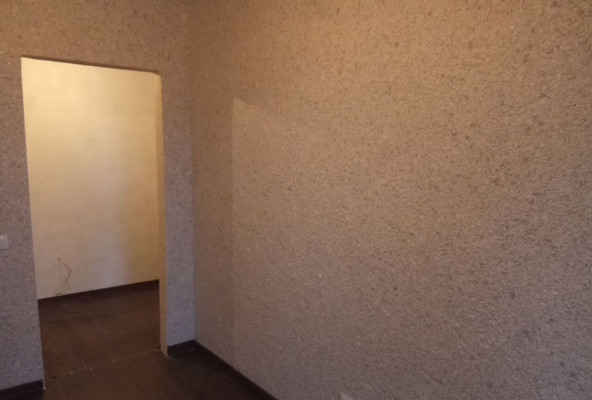 Продам однокомнатную (1-комн.) квартиру, Суздальская ул, 20к2, Калининград г