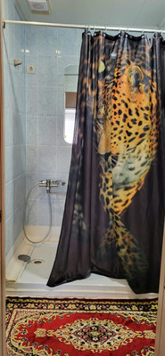 Продам трехкомнатную (3-комн.) квартиру, Звездная (Хостинский р-н) ул, 1, Сочи г