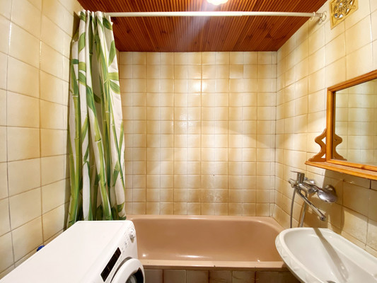 Продам трехкомнатную (3-комн.) квартиру, 8 Марта ул, 17, Пенза г