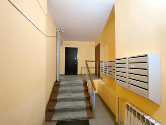 Продам трехкомнатную (3-комн.) квартиру, 8 Марта ул, 17, Пенза г