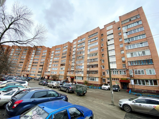 Продам трехкомнатную (3-комн.) квартиру, 8 Марта ул, 17, Пенза г