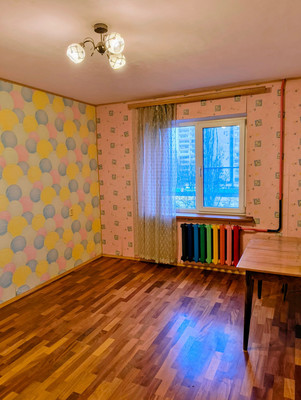 Продам двухкомнатную (2-комн.) квартиру, 60 Армии ул, 1, Воронеж г