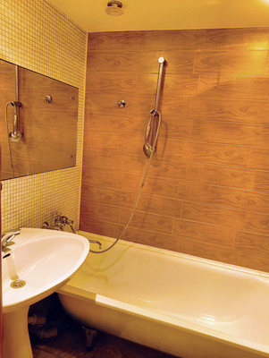 Продам двухкомнатную (2-комн.) квартиру, 60 Армии ул, 1, Воронеж г