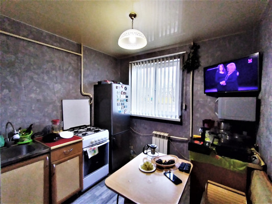 Продам однокомнатную (1-комн.) квартиру, Калинина ул, 101, Нижний Тагил г