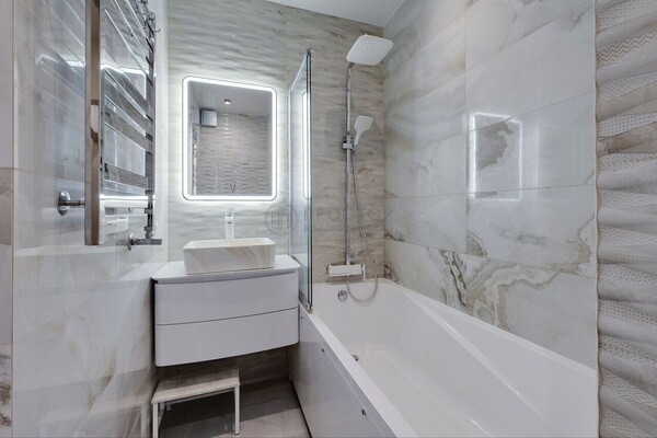 Продам трехкомнатную (3-комн.) квартиру, Юности ул, 13к1, Люберцы г