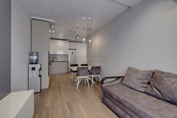 Продам трехкомнатную (3-комн.) квартиру, Юности ул, 13к1, Люберцы г