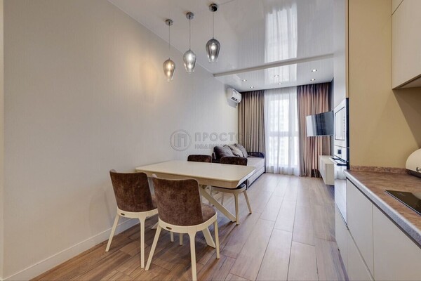 Продам трехкомнатную (3-комн.) квартиру, Юности ул, 13к1, Люберцы г