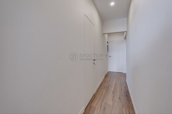 Продам трехкомнатную (3-комн.) квартиру, Юности ул, 13к1, Люберцы г