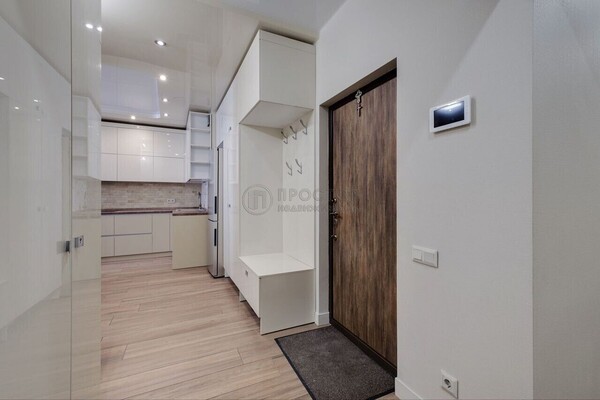 Продам трехкомнатную (3-комн.) квартиру, Юности ул, 13к1, Люберцы г