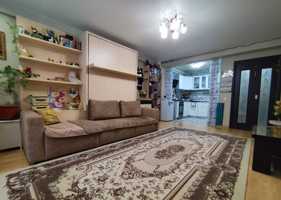 Продам однокомнатную (1-комн.) квартиру, Ленинградский пр-кт, 30кБ, Нижний Тагил г