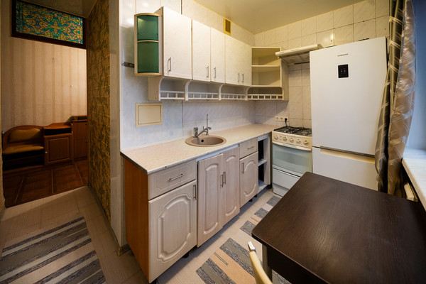 Продам трехкомнатную (3-комн.) квартиру, Дальневосточный пр-кт, 34Нк1, Санкт-Петербург г