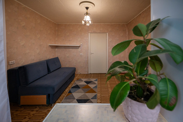 Продам трехкомнатную (3-комн.) квартиру, Дальневосточный пр-кт, 34Нк1, Санкт-Петербург г