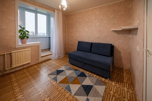 Продам трехкомнатную (3-комн.) квартиру, Дальневосточный пр-кт, 34Нк1, Санкт-Петербург г