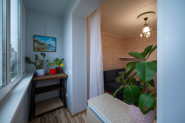 Продам трехкомнатную (3-комн.) квартиру, Дальневосточный пр-кт, 34Нк1, Санкт-Петербург г