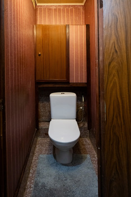 Продам трехкомнатную (3-комн.) квартиру, Дальневосточный пр-кт, 34Нк1, Санкт-Петербург г