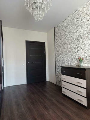 Продам двухкомнатную (2-комн.) квартиру, Мира пр-кт, 12, Комсомольск-на-Амуре г