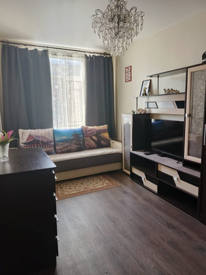 Продам двухкомнатную (2-комн.) квартиру, Мира пр-кт, 12, Комсомольск-на-Амуре г