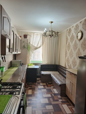 Продам двухкомнатную (2-комн.) квартиру, Мира пр-кт, 12, Комсомольск-на-Амуре г