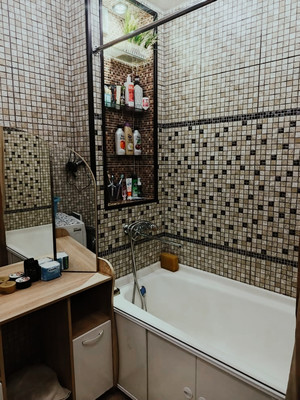 Продам двухкомнатную (2-комн.) квартиру, Мира пр-кт, 12, Комсомольск-на-Амуре г