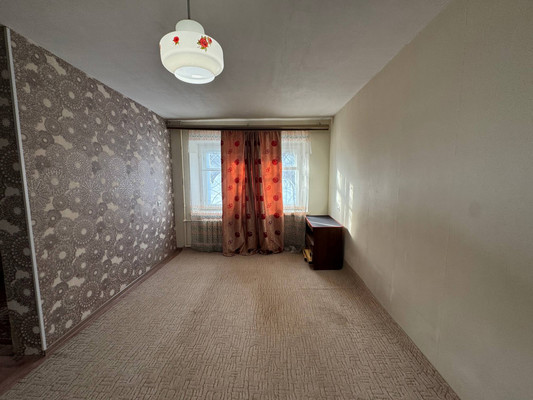 Продам однокомнатную (1-комн.) квартиру, Аллея Труда ул, 50, Комсомольск-на-Амуре г