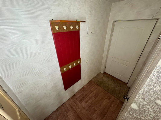 Продам однокомнатную (1-комн.) квартиру, Аллея Труда ул, 50, Комсомольск-на-Амуре г