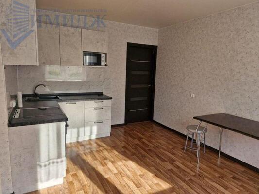 Сдам однокомнатную (1-комн.) квартиру, Калинина ул, 185, Красноярск г