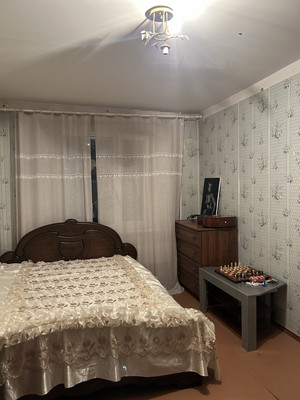 Продам трехкомнатную (3-комн.) квартиру, Матвеева ул, 1, Пятигорск г