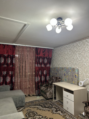 Продам трехкомнатную (3-комн.) квартиру, Матвеева ул, 1, Пятигорск г