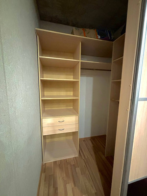 Продам двухкомнатную (2-комн.) квартиру, Лесопарковая ул, 18, Рязань г