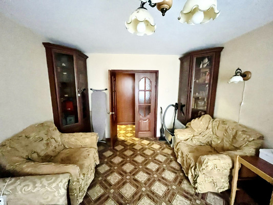 Продам трехкомнатную (3-комн.) квартиру, Летний пер, 33, Архангельское п