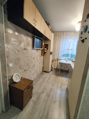 Продам однокомнатную (1-комн.) квартиру, им. 30-й Иркутской Дивизии ул, 6, Краснодар г