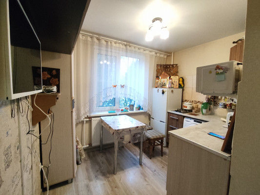 Продам однокомнатную (1-комн.) квартиру, им. 30-й Иркутской Дивизии ул, 6, Краснодар г