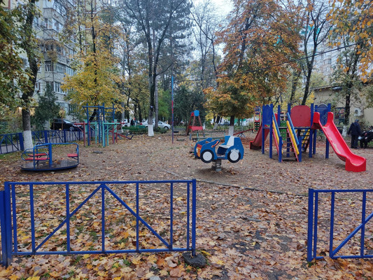 Продам однокомнатную (1-комн.) квартиру, им. 30-й Иркутской Дивизии ул, 6, Краснодар г