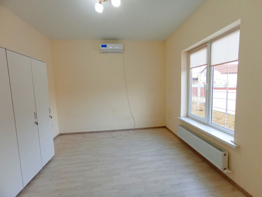 Продам таунхаус, 8 Марта ул, Ильский пгт, 0 км от города